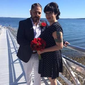 Meet your Posher, Joe