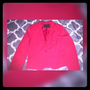 Red Blazer ‼️ Size Medium ‼️ Perfect w/ Jeans ‼️