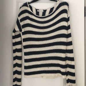 Hinge Fisherman Knit Navy/white Sweater