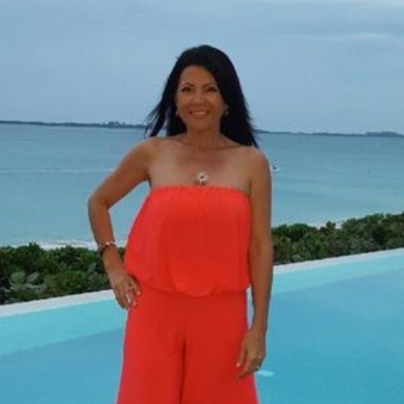 👗👡👛👖👚👙🕶📦📬 GREAT CLOSET! QUICK SHIPPING!!! - Picture 2 of 2