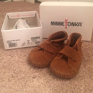 Minnetonka infant moccasins