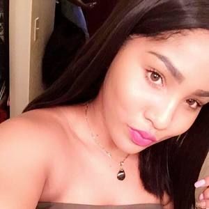 Meet your Posher, Jade