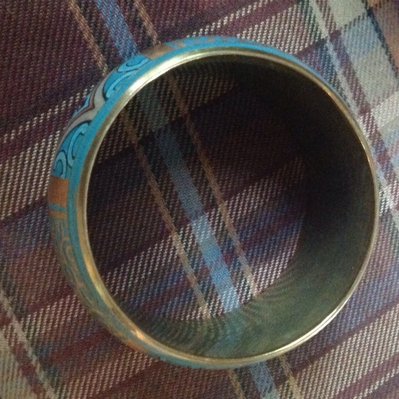 Beautiful bangle. - Picture 3 of 4
