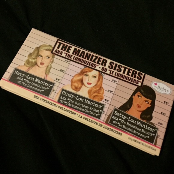 The Balm Lou Manizer Sisters Palette