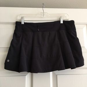 Lululemon Pace Rival running/tennis skirt! Size 10