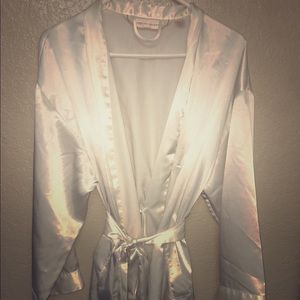 O/S Victoria's Secret white robe