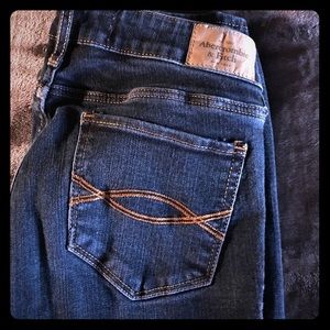 👖 Abercrombie & Fitch Jeans