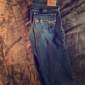 👖 Abercrombie & Fitch Jeans