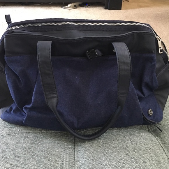 Lululemon Om the Day bag