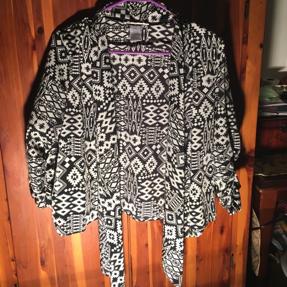 Black and White Patterned Cardigan