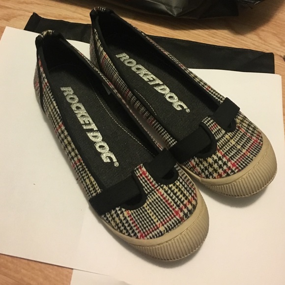 Rocket dog plaid flats ❤️