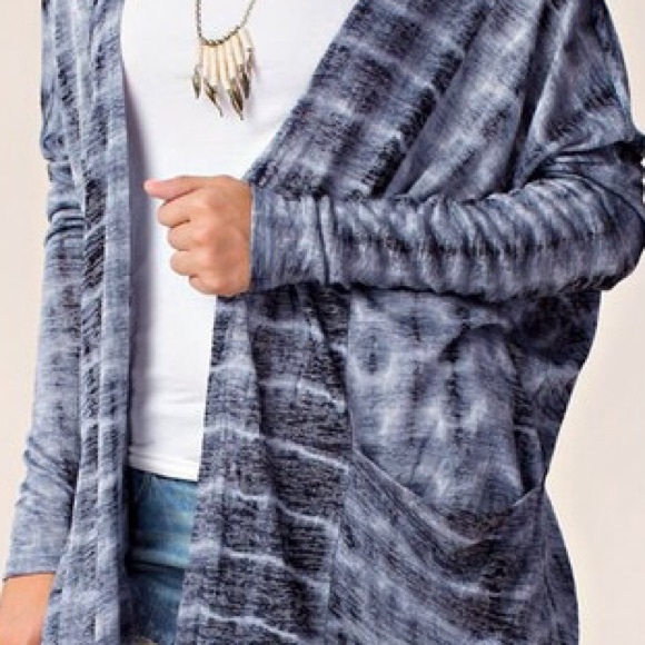➖Last One➖Navy Tie Dye Pocket Cardigan - Picture 3 of 4