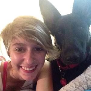 Meet your Posher, Abby