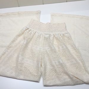 🌻Cream Crocheted Wide Leg Pants🌻