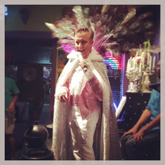 Meet your Posher, John - Picture 1 of 1