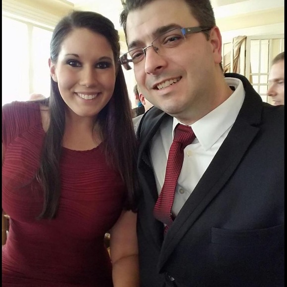 Meet your Posher, Christin - Picture 2 of 4