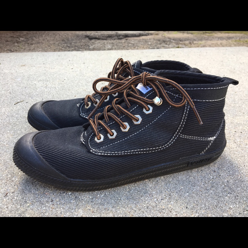 Volley canvas hi leap black sneakers/converse