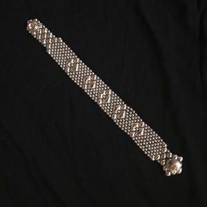 Serpentine bracelet
