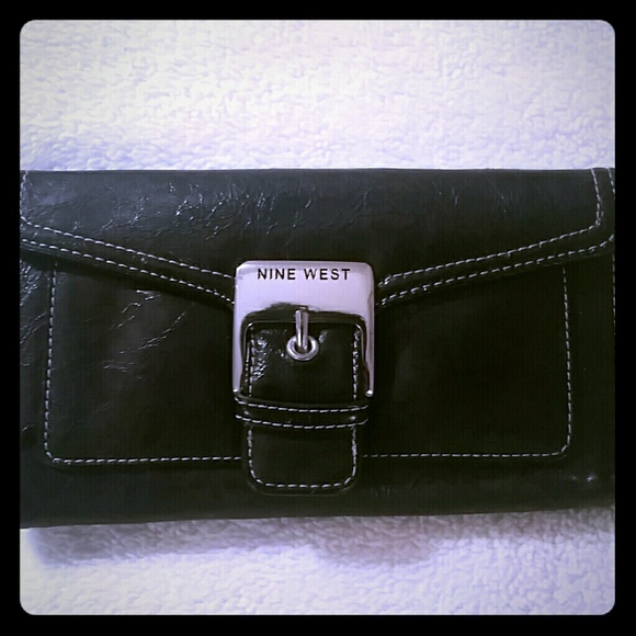 Nine West Leather Wallet (Gently Preloved)