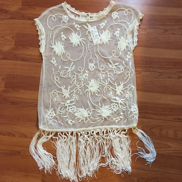 Cute shirt - Picture 1 of 1