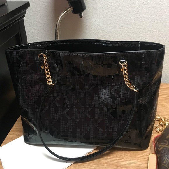 Michael Kors bag