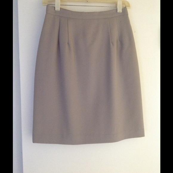 💥💥$10💥💥Must Have Pencil Skirt