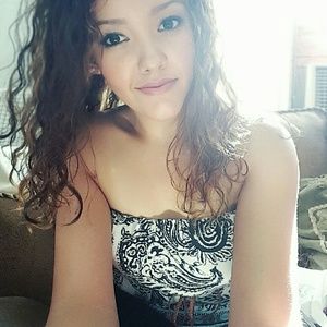 Meet your Posher, Veronica