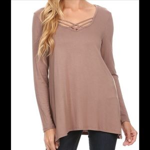 Nwt criss cross long sleeved
