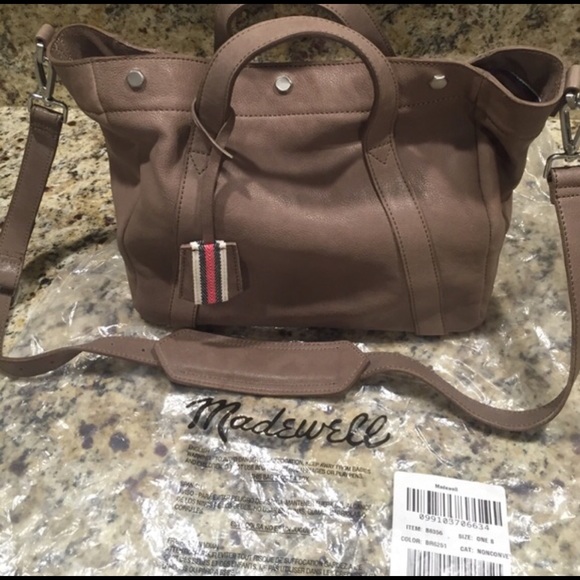 IN SERACH OF THIS MADEWELL BAG!!! - Picture 1 of 1