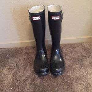 Black hunter rain boots US 5