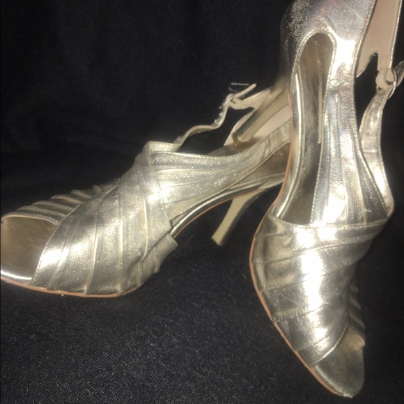 Banana Republic heels