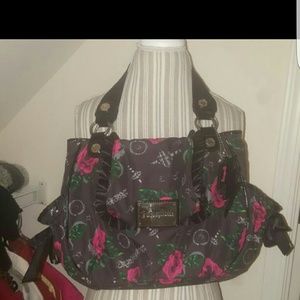 *Sold for $8 on Mrc* Betsey Johnson