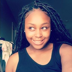 Meet your Posher, Onyi