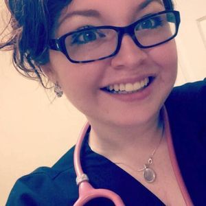 Meet your Posher, Caitlin