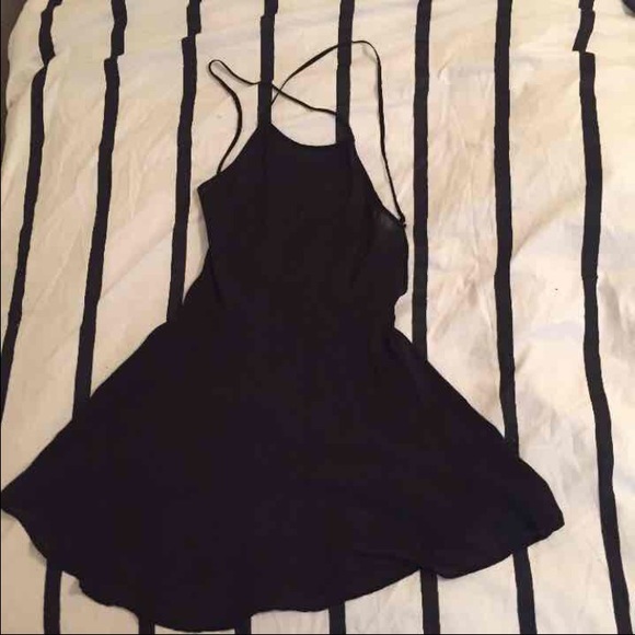 Brandy Melville Dresses & Skirts - Brandy Melville Criss cross dress