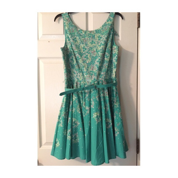 LC Lauren Conrad Spring dress