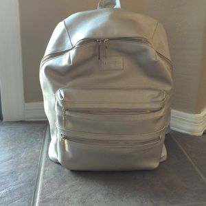 Diaper bag backpack the Honest company