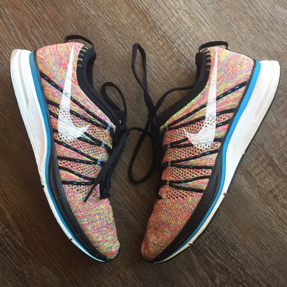 Nike Shoes - (FINAL PRICE!) Multi Color Flyknit Trainer