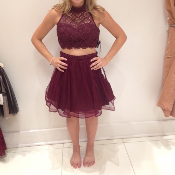 NTW burgundy homecoming/prom dress