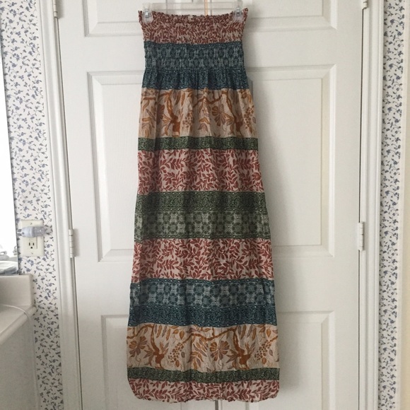 FOREVER 21 Strapless Maxi Dress
