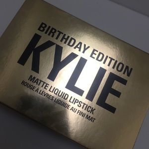 Kylie Birthday Edition - Kristen ONLY