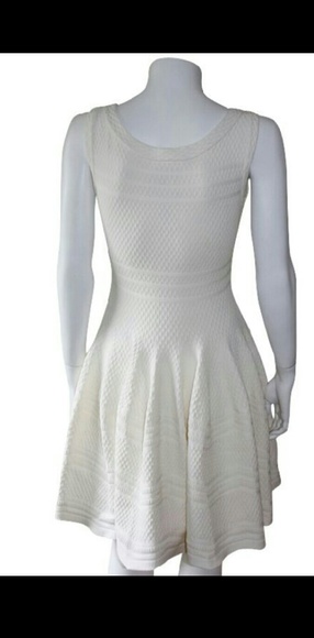 Brocade fit and flare sleeveless white dres - Picture 2 of 5