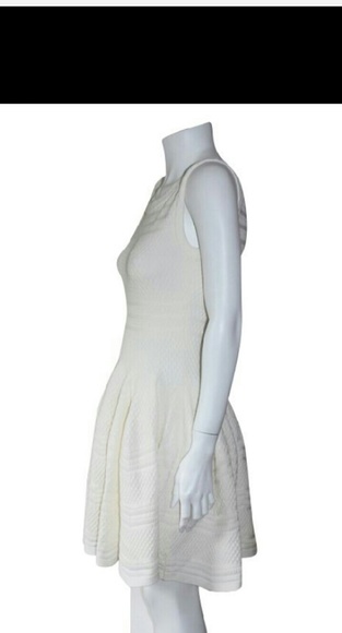 Brocade fit and flare sleeveless white dres - Picture 3 of 5