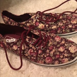 Floral print lo pro vans