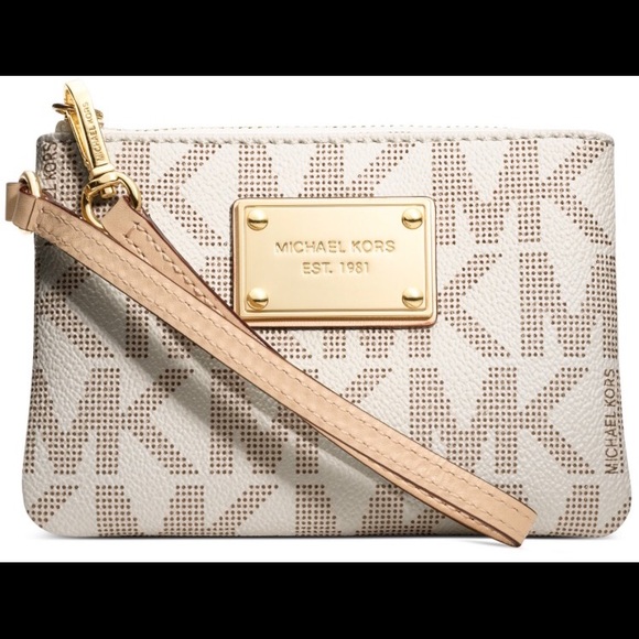 Michael Kors Handbags - Michael Kors small signature wristlet