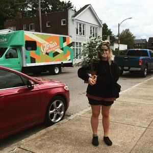 Meet your Posher, Marshall