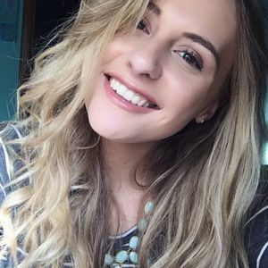 Meet your Posher, Brooke