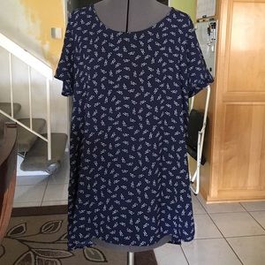 Navy Blue Floral Tunic Top