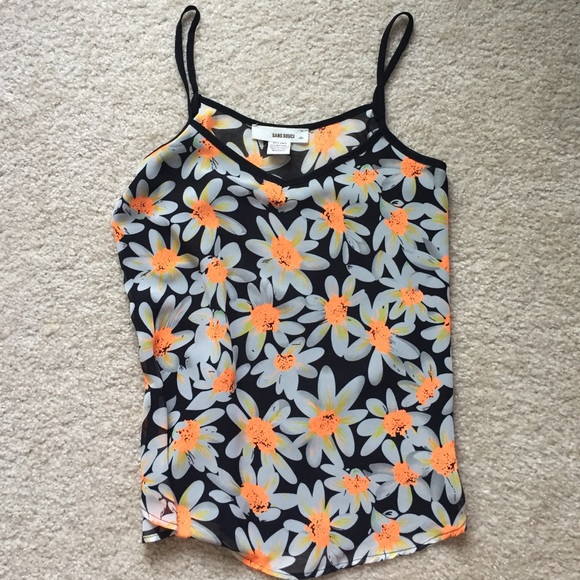 FLOWY FLOWER TANK TOP