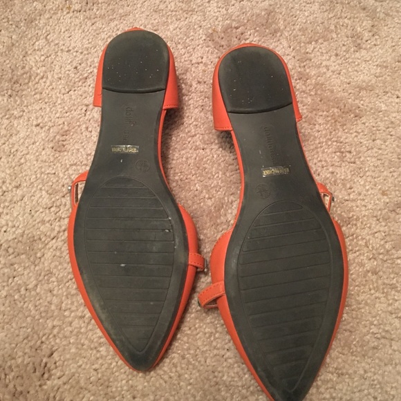 Size 5.5 orange Dollhouse flats - Picture 3 of 3